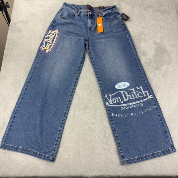 Von Dutch Denim - Von Dutch NWT Women's Size 30x32 Extra Wide Leg Flare Jeans Y2K Embroidered